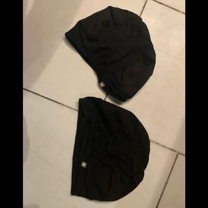 Two black figs modern expandable scrub caps